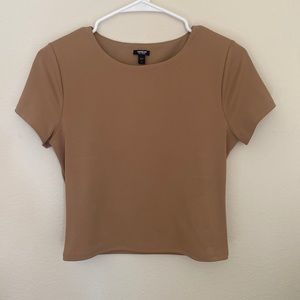 BODY CONTOUR TEE - EXPRESS